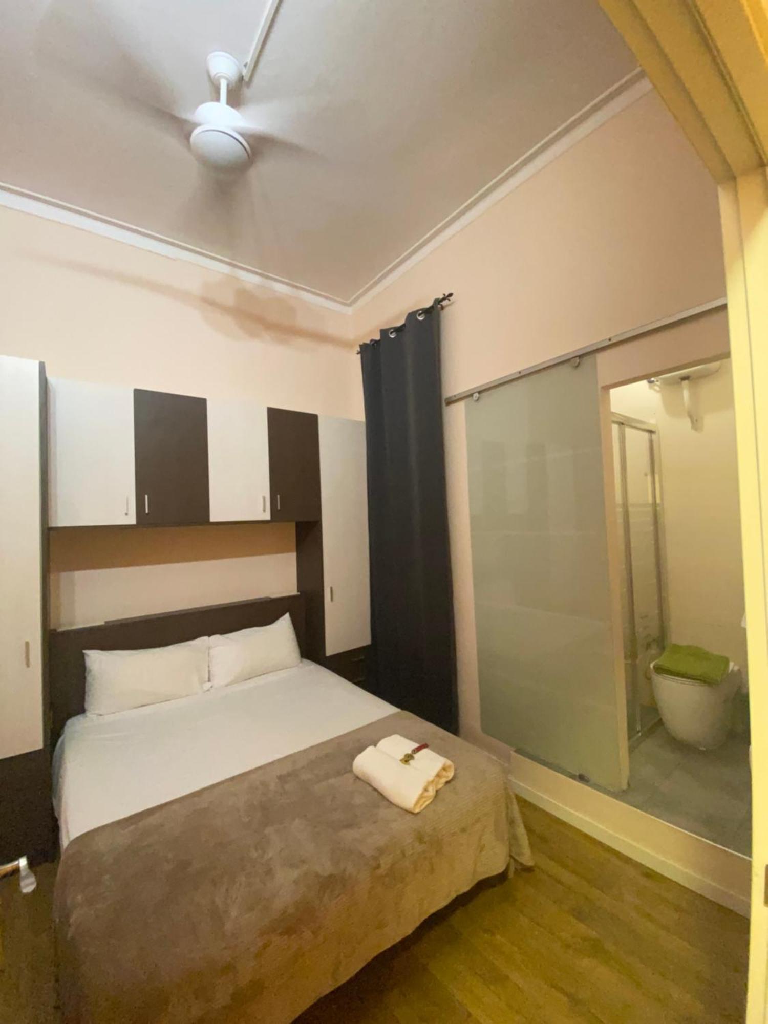 Sant Antoni Hostal, Sustainable Tourism Barcelona Eksteriør billede