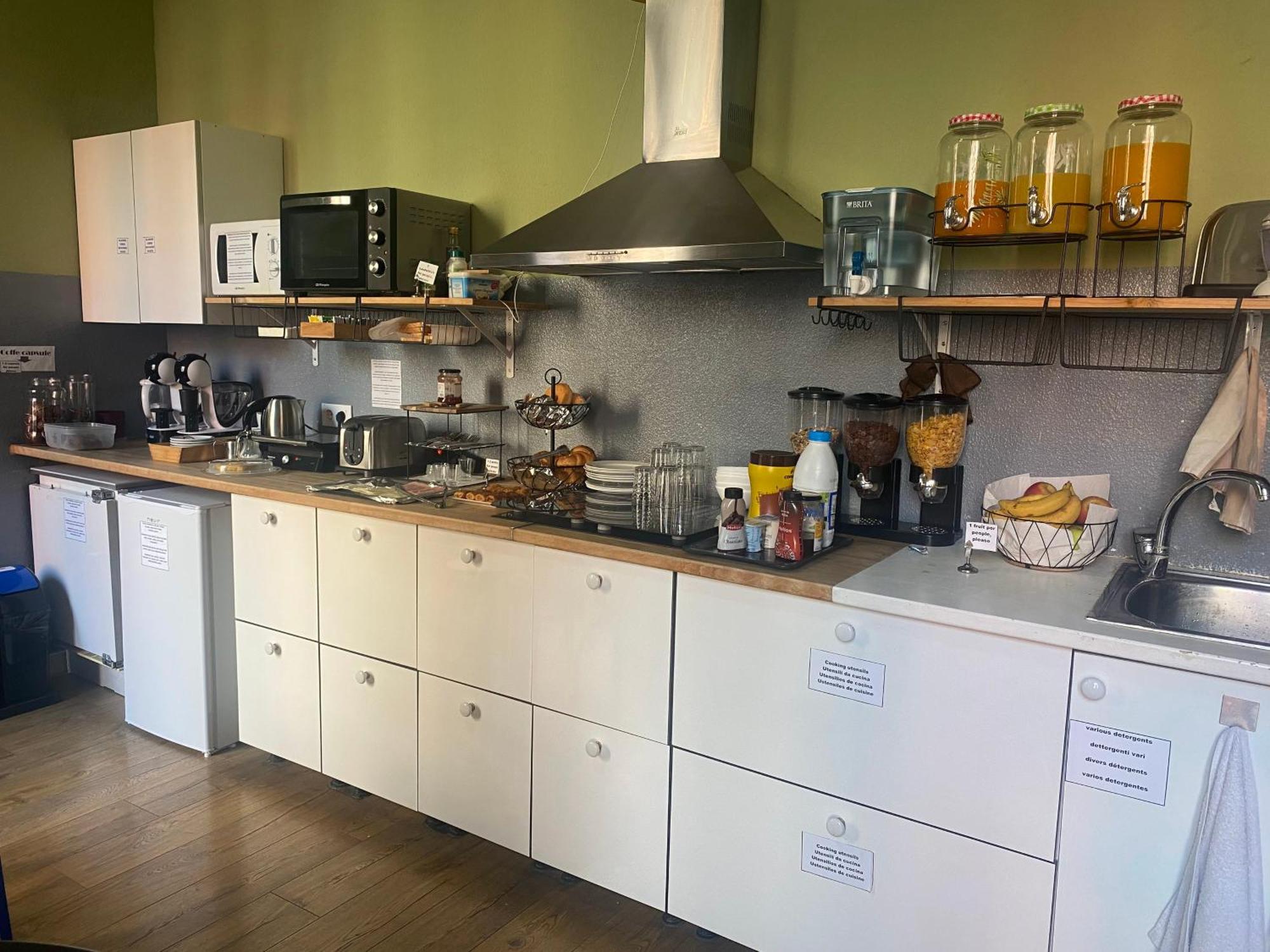 Sant Antoni Hostal, Sustainable Tourism Barcelona Eksteriør billede